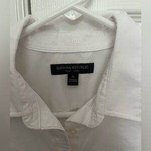 Banana Republic Riley Button Down Shirt